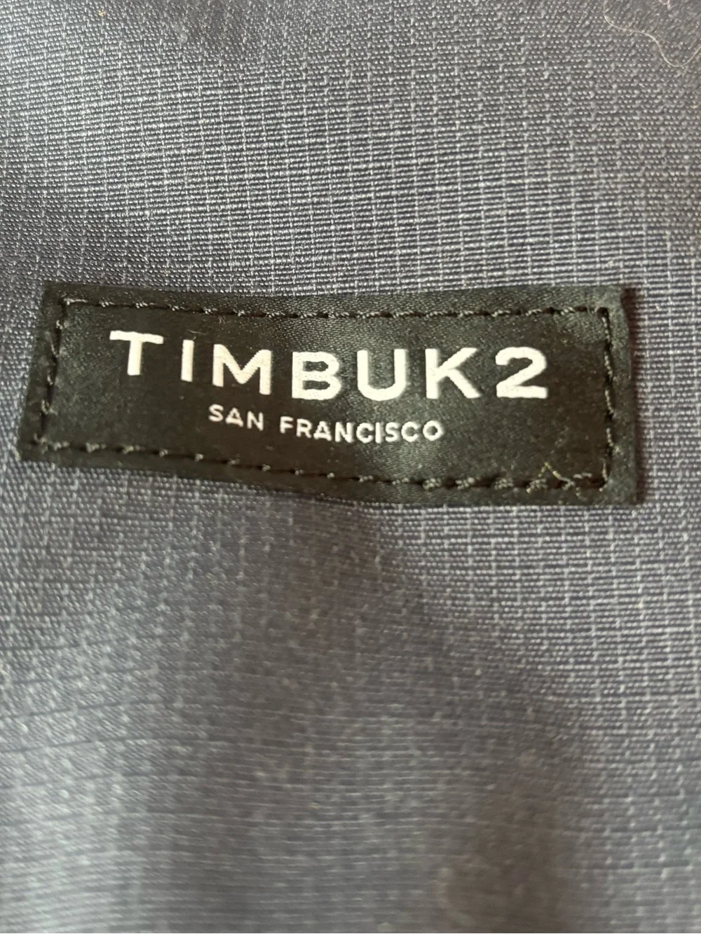 TIMBUK2 Classic Messenger Bag Charcoal Gray Red Crossbody Unisex Padded Strap S